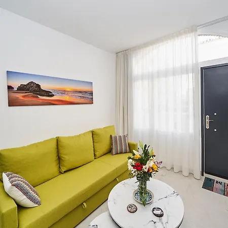 Casa Florence, Centrica En Appartement Nerja
